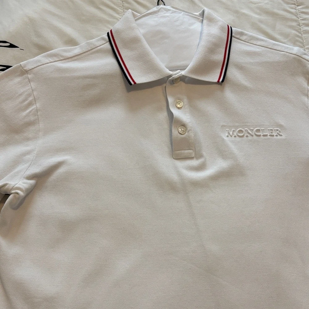 Moncler Classic White Polo with Logo - Picture 5 of 6